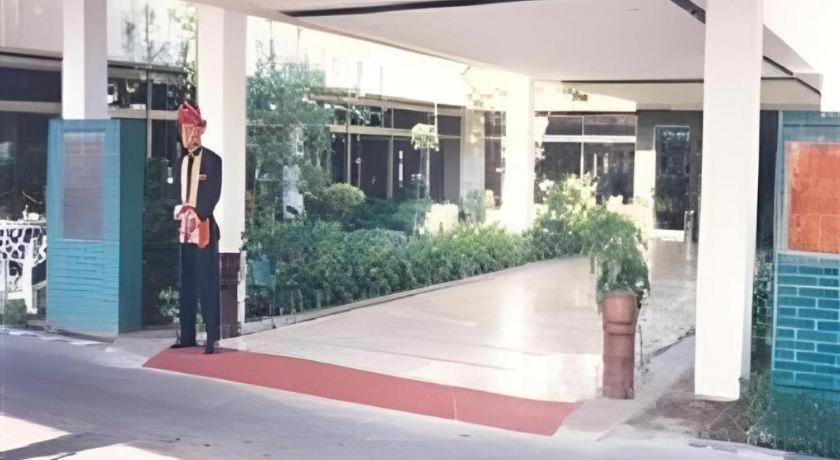 Sahid Kawanua Hotel 美娜多 外观 照片
